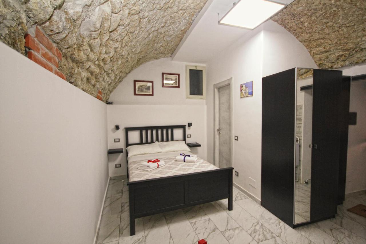 Il Rifugio 21 Otel Pozzuoli Dış mekan fotoğraf